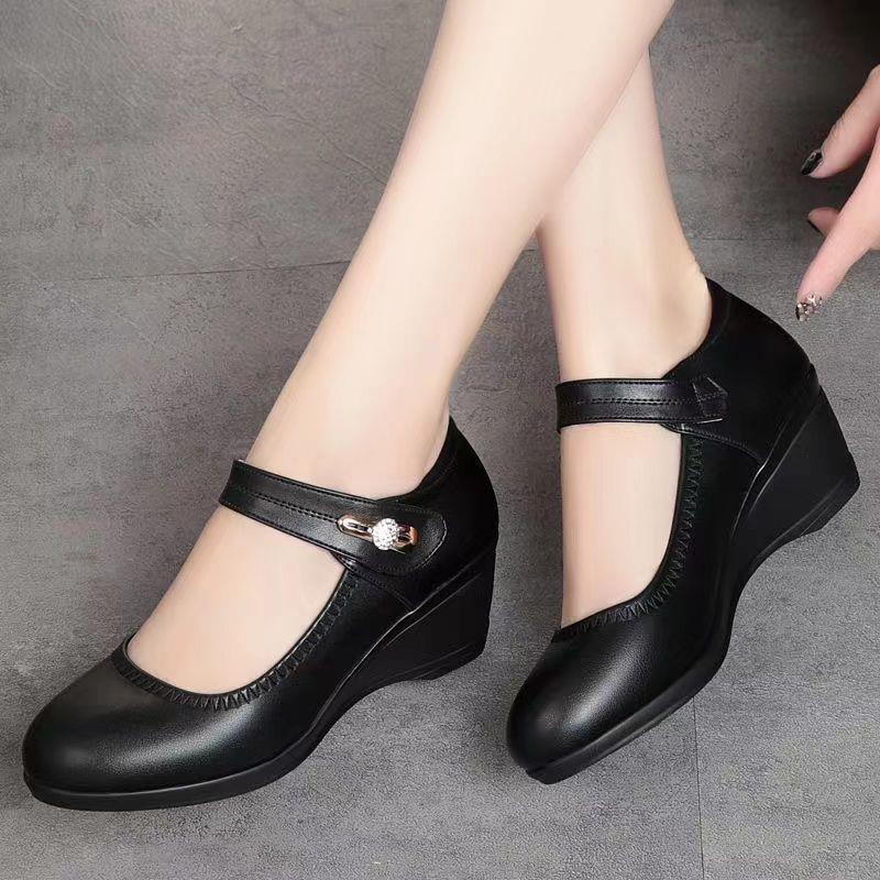 🏆【Cumpărați 1, primiți 1 gratuit】👡【35-41】Piele moale talpă moale toc pană anti-alunecare pantofi din piele pentru mamă